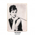 Постер "Одрі Хепберн з цигаркою"